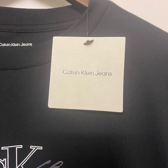 NWT Calvin Klein Jeans Women's black Shadow Graphic Regular Tee Tshirt Size S - Picture 7 of 9